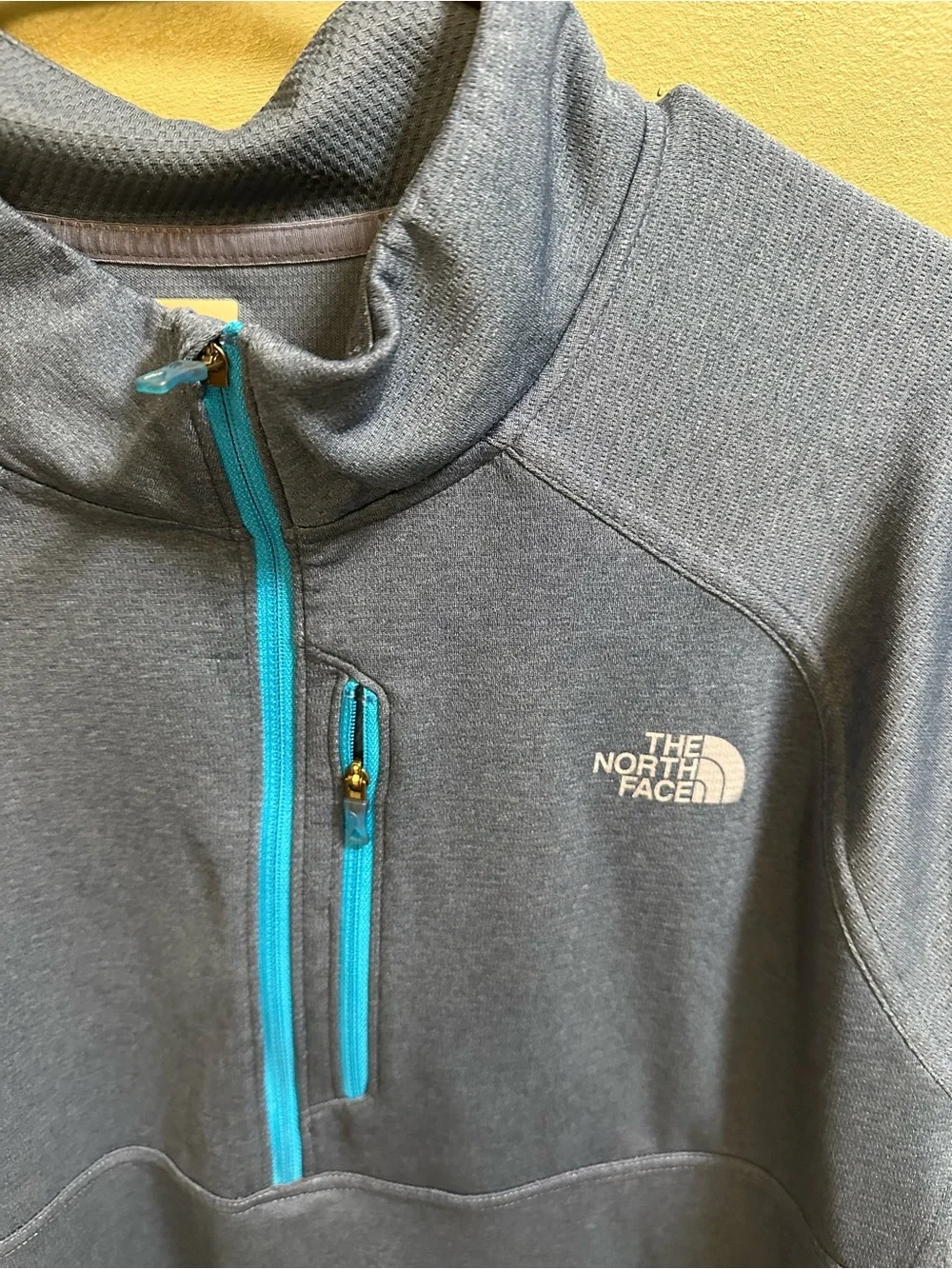 The North Face Men's Blue Pullover